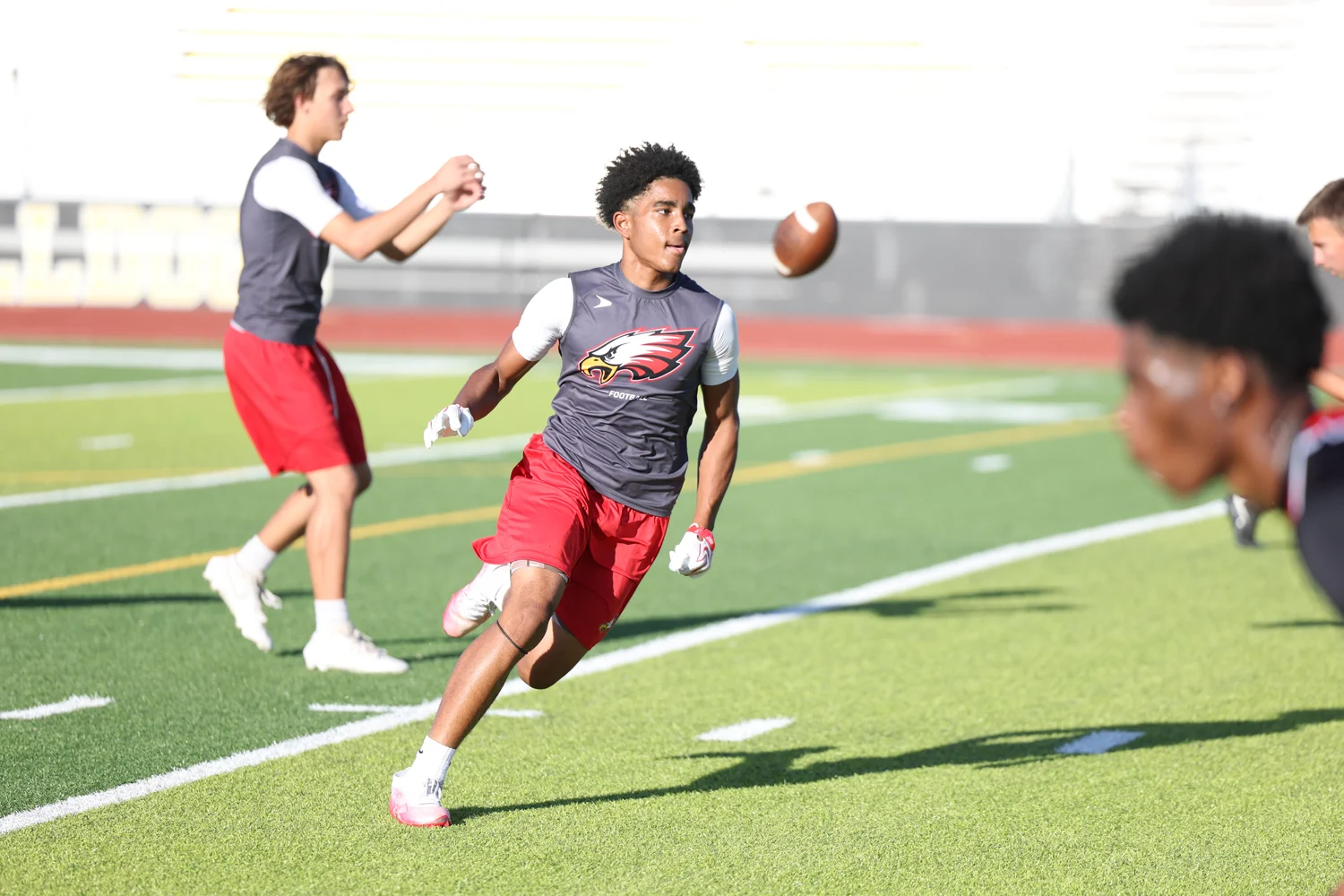 WR getting off the ball at the snap